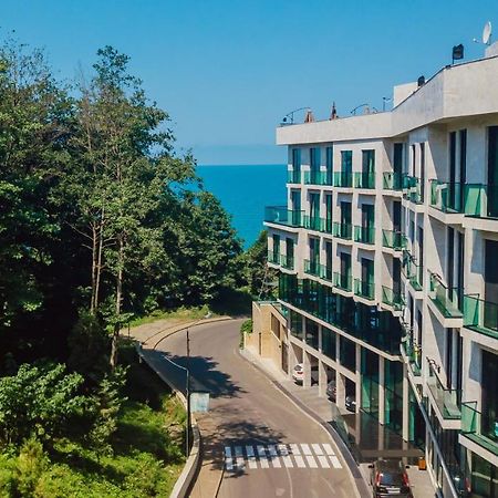 Capo Verde Hotel Batumi Bagian luar foto